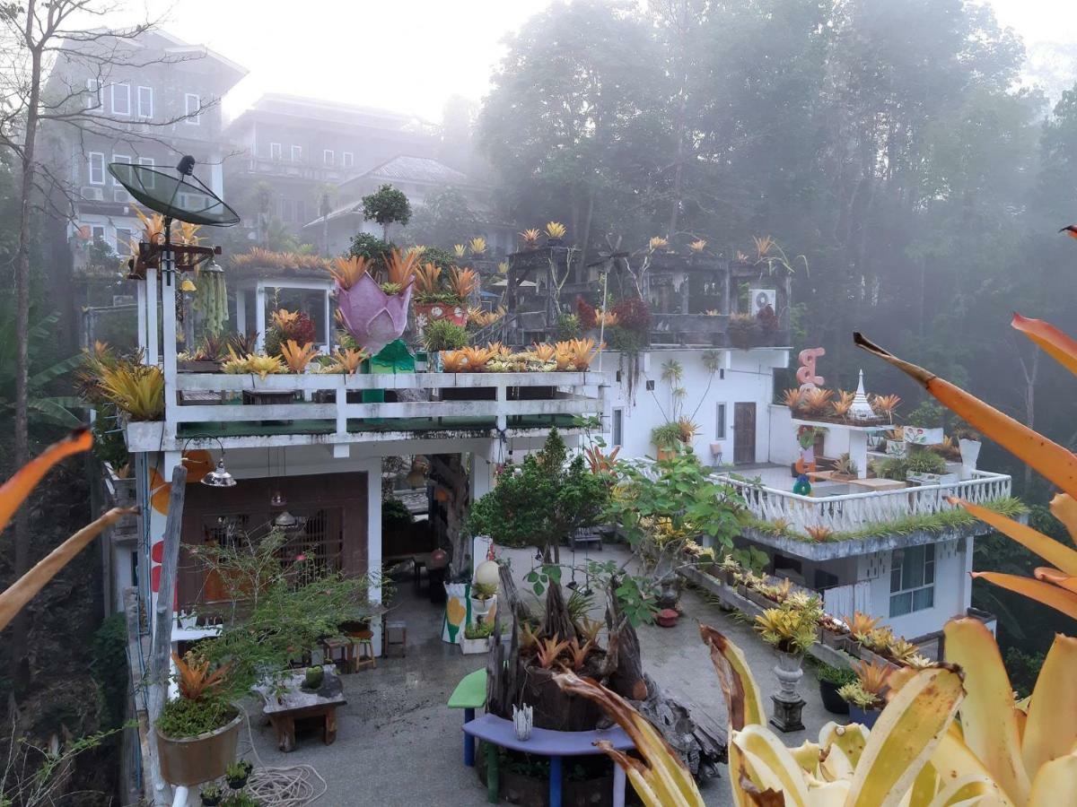 Banthorphan Resort Sangkhla Buri Buitenkant foto