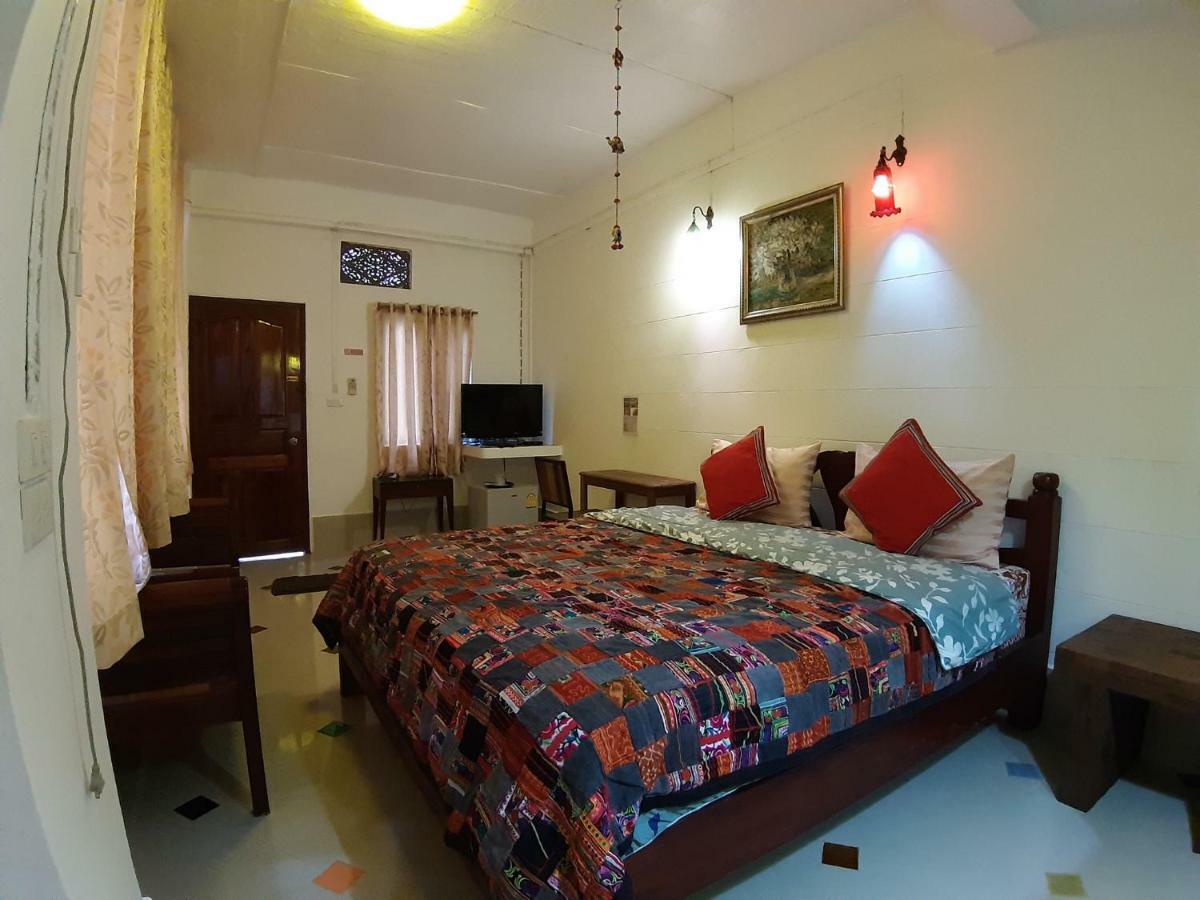 Banthorphan Resort Sangkhla Buri Buitenkant foto